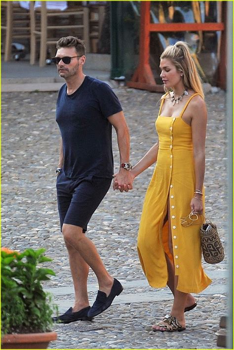 Ryan Seacrest And Girlfriend Shayna Taylor Pack On The Pda Together In Italy Photo 4133391