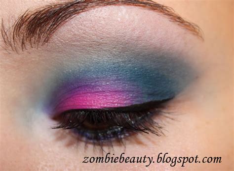 Zombie Beauty Medusa Makeup Electro Pink And Turquoise Eye Shadow