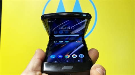 Motorola Razr Ufficiale La Data Di Lancio In Italia Dello Smartphone