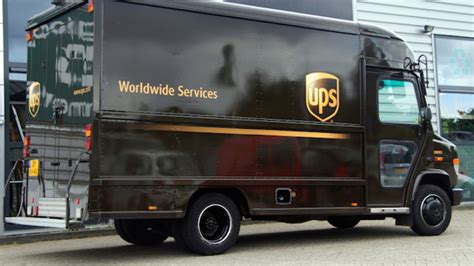 Select your location to enter site. Track Your Package in Real Time With This New UPS Feature ...