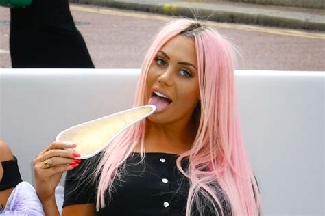 Video Chloe Ferry Proves That Her Peachy Ass Is Delicious