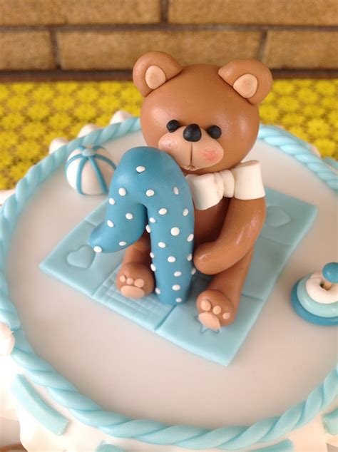 Ecco come si potrebbe decorare una cake designe a tema topolino per il primo compleannospero vi piacciabuona visione#topolino #cakedesignetopolino. Le torte di monica: TORTA PRIMO COMPLEANNO BIMBO