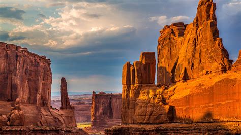Courthouse Towers Arches National Park Utah United States Uhd 4k