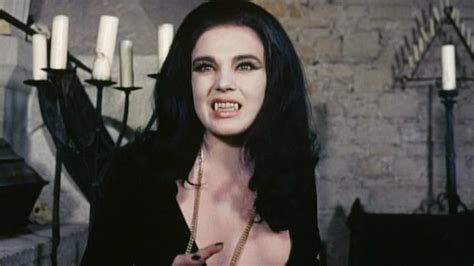 The Vampire Lovers 1970 Vampire Film Vampire Movies Female Vampire
