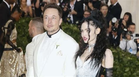 Elon Musk And Singer Grimes Have A Third Child A Timeline Of Their