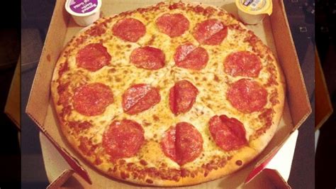 Dominos Brooklyn Style Pizza What To Know Before Ordering