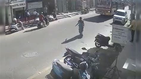Woman Throws Herself In Front Of Speeding Bus In Salem Dies Chennai