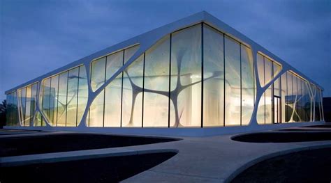 Nma Modern New Architecture Leonardo Glass Cube Exhibition Pavilion