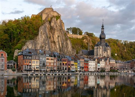 Dinant is a relatively small but very picturesque city in the province of namur in belgium. Dinant: Best bewaarde geheim van België? | WeAreTravellers
