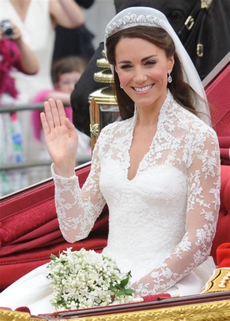 Abito Da Sposa Di Kate Middleton The Dress