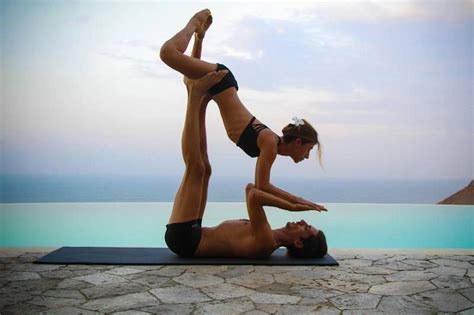 50 Partner Yoga Poses For Friends Or Couples Artofit