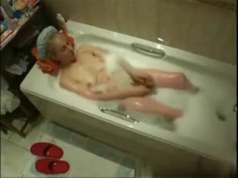 Hungry Wife Satisfies Her Fuck Desire Masturbating In The Bath Wife