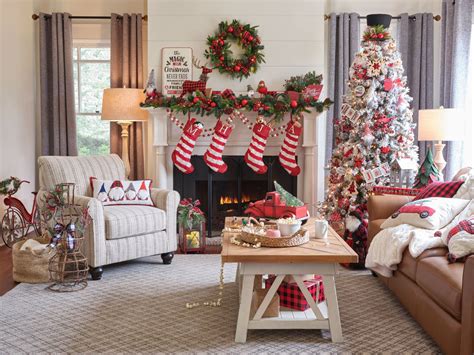 Buy stylish new furniture and home décor from brands you love and trust. JCPenney Holiday Home | Holiday decor, Holiday decor ...