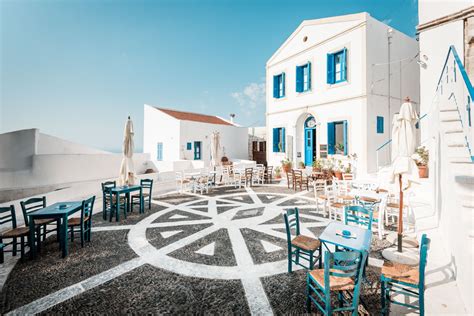Der hafenort mandraki wird euch wegen seiner engen gassen und den typischen weiß gekalkten häuschen gefallen. Nisyros • Unsere 11 Highlights der Nachbarinsel von Kos