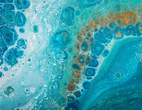 Fluid Art How To Start Acrylic Pouring And Create Abstract Paintings