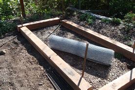 There are many designs for raised beds out there, but this one uses common materials found at any lumber or hardware store. Renee's Garden Seeds: Renee's Blog: Instructions for a ...
