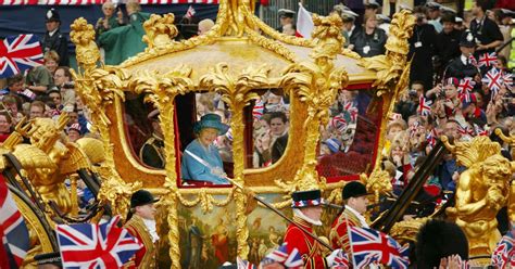 What is a platinum jubilee? Four-day Bank Holiday weekend to celebrate Queen's ...