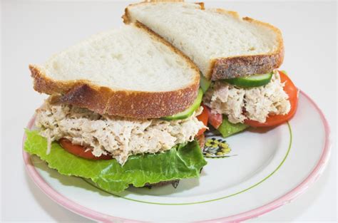 Herbed Chicken Sandwich Underwood Spreads