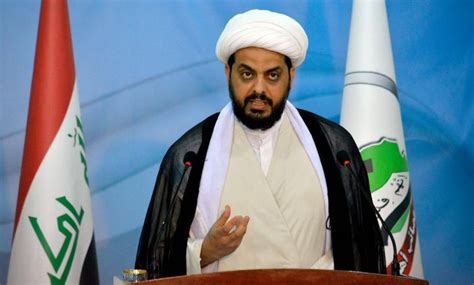 رئيس الوزراء يلتقى عددا من الاستشاريين. الخزعلي: يجب على رئيس الوزراء ان يعلم بجميع قرارات وتحركات الحشد الشعبي