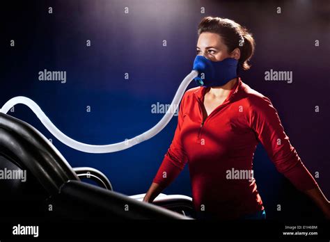 Hypoxic Mask Hi Res Stock Photography And Images Alamy