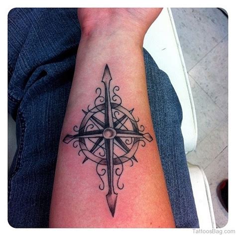 74 Gorgeous Compass Tattoos For Wrist Tattoo Designs