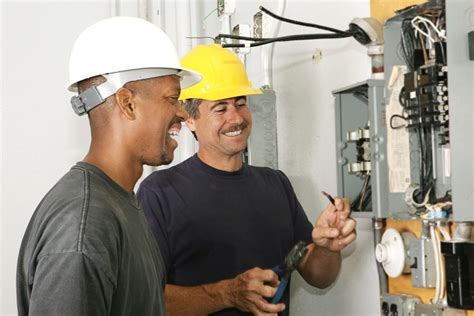 Four Reasons To Become An Electrical Worker Ed2go