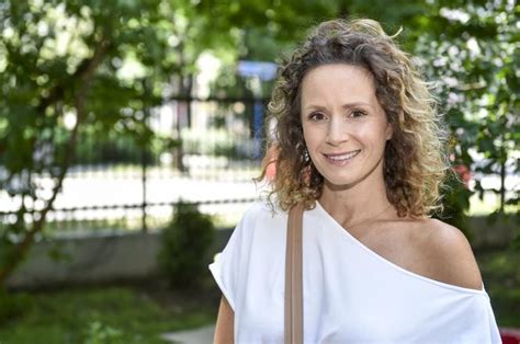 Monika mrozowska wyprawiła huczne baby shower. Monika Mrozowska: Woli chodzić w szlafroku niż w ciążowych ...