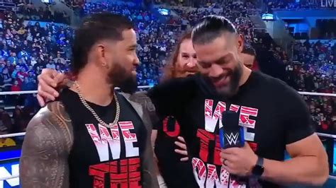 Find Out What Made Roman Reigns Laugh On Live Tv Wrestletalk