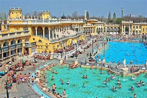 Tripadvisor Accès Aux Bains Szechenyi à Budapest Avec Un Massage Vip