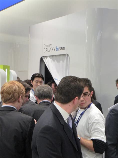 Mwc 2012 Samsung Galaxy Beam Gets Previewed In Hands On Experience