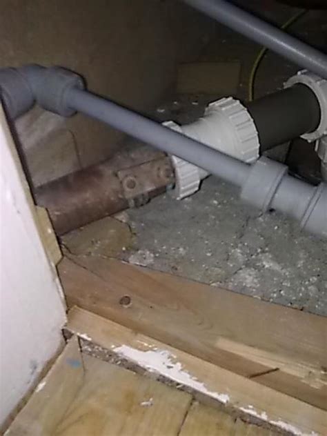 The vertical ci section that i plan to cut is not even a foot this is a partial piece of pipe. Joining plastic waste to cast iron stack help | DIYnot Forums
