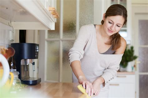 Break It Up How To Make Spring Cleaning Satisfying Popsugar Smart