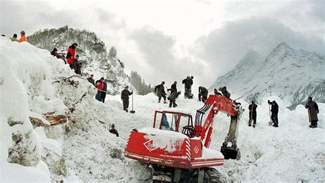 The 1965 Swiss Avalanche Disaster In The Saas Valley Daily Telegraph