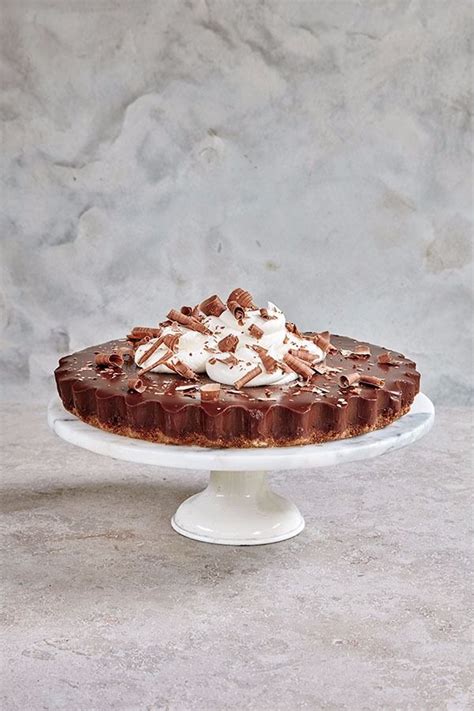 A creamy, zesty filling helps to give this cake a this comforting pudding is best served straight from the oven with a drizzle of the sweet sauce. Mary Berry's chocolate cappuccino tart | Berries recipes, Mary berry recipe, Tart recipes