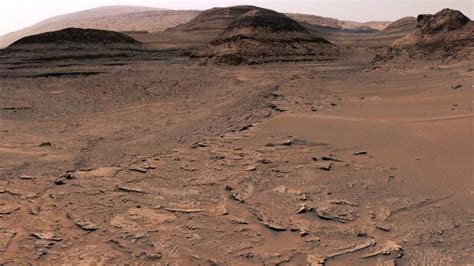 Nasas Curiosity Rover Finds Unexpected Evidence Of Mars Hidden Water
