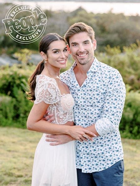 ashley iaconetti and jared haibon got married after dating for a few years