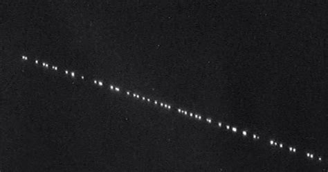 Heres A Spacex Starlink Satellite Train Caught On Camera In The Night