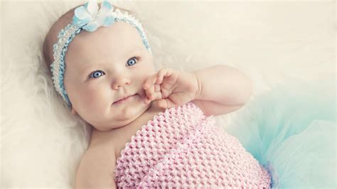 Cute Baby With Blue Eyes Hd Girls 4k Wallpapers Images Backgrounds