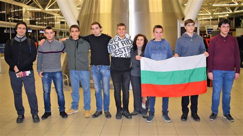 Ученици от 7 български училища участват на Жаутиковската олимпиада по ...