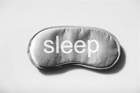 6 Best Sleeping Headphone Band For Better Sleep 2022 Updated Lully
