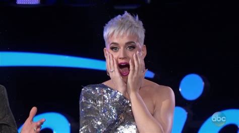 Katy Perry Wardrobe Malfunction On American Idol Tape My Butt Metro News
