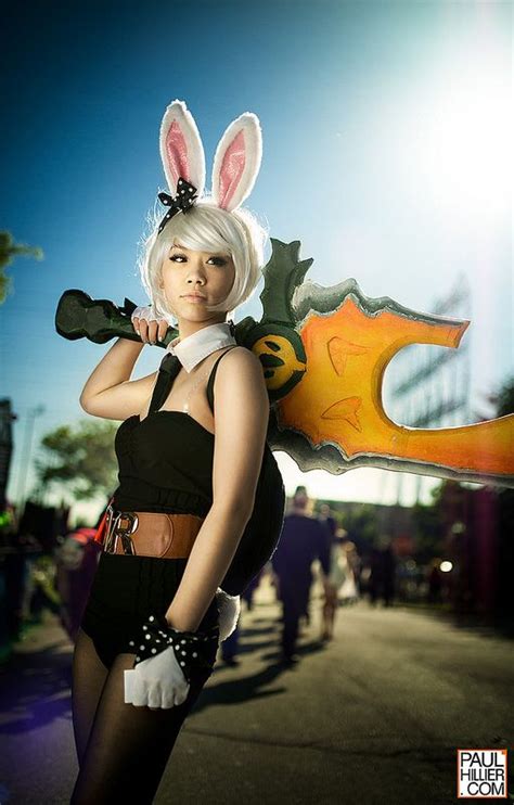 Battle Bunny Riven Anime North 2013 Cosplay League Of Legends Anime