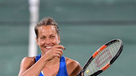 Března 1990 bílovec) je česká tenistka, která do profesionálního tenisu vstoupila v roce 2006. Barbora Strýcová - eXtra.cz