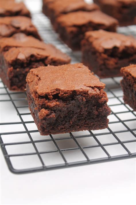 Homemade Brownie Recipe | I Heart Recipes