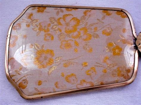 Charming Vintage Hand Mirror In Gold With Floral Design