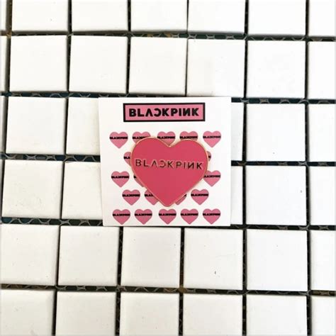 Kpop Blackpink Heart Shape Cute Metal Badge Brooch Button For Clothes Hat Backpack Blink In