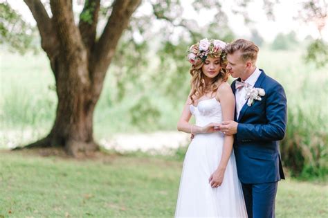 Providing wedding officiant services, vow renewal services and more! This Romantic Wedding Is Your Ultimate Inspiration For an ...