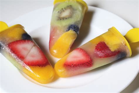 Fruit Popsicles Easy Summer Treat The Indian Claypot Recipe Healthy Summer Treats Fruit