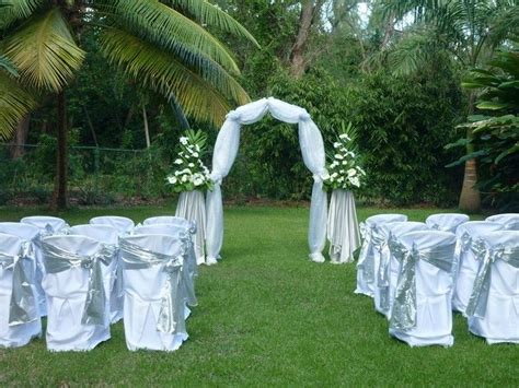 Heiraten im garten kann eine herausfordende wahl sein. Heiraten im Garten: 100 Hochzeit Deko Ideen | Hochzeit ...