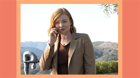 Who Plays Shiv On Succession What To Know About Sarah Snook My Imperfect Life